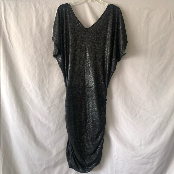 Express Ruched-sides black dress - Picture 3 of 5